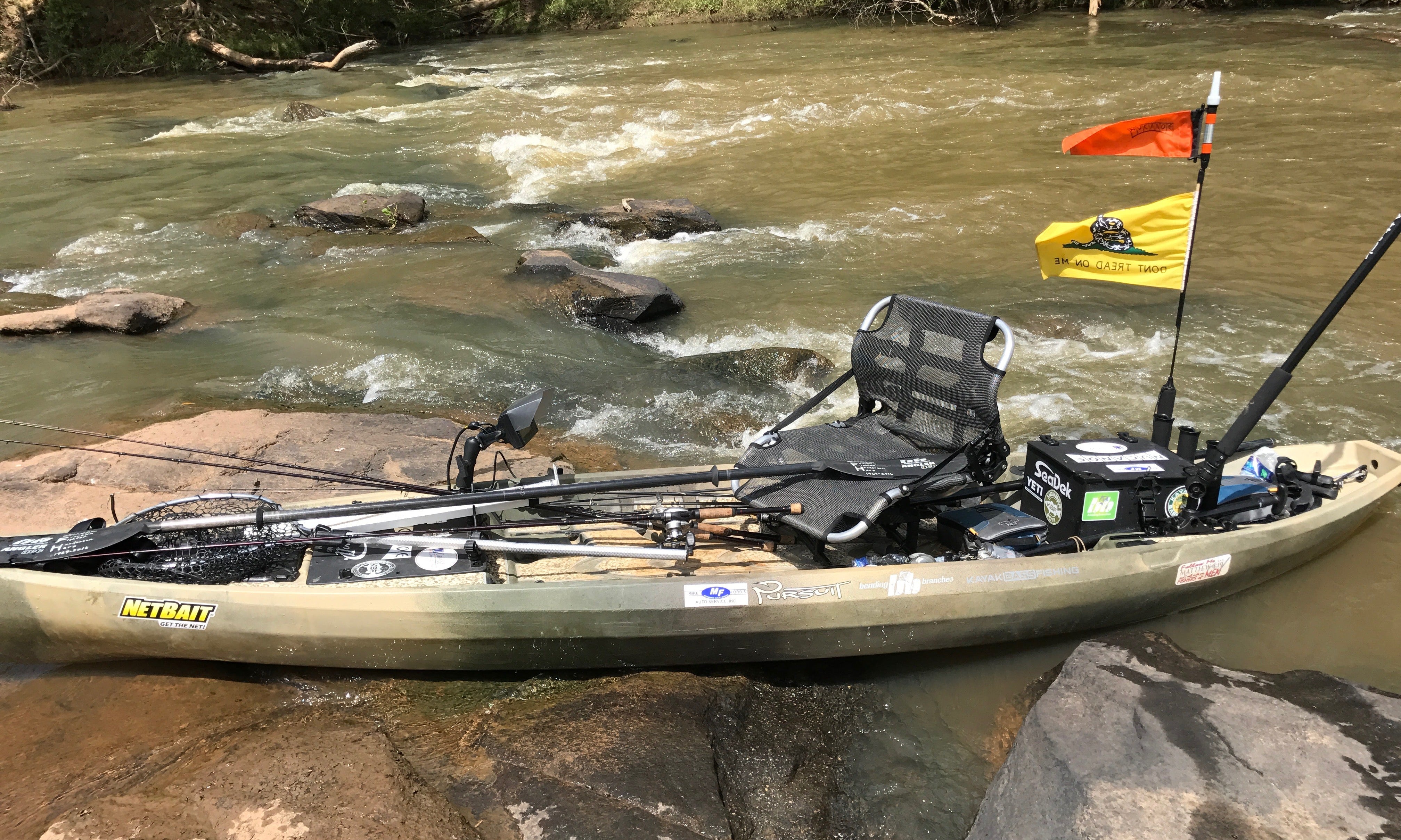 Nucanoe - Festive Water Paddlesports