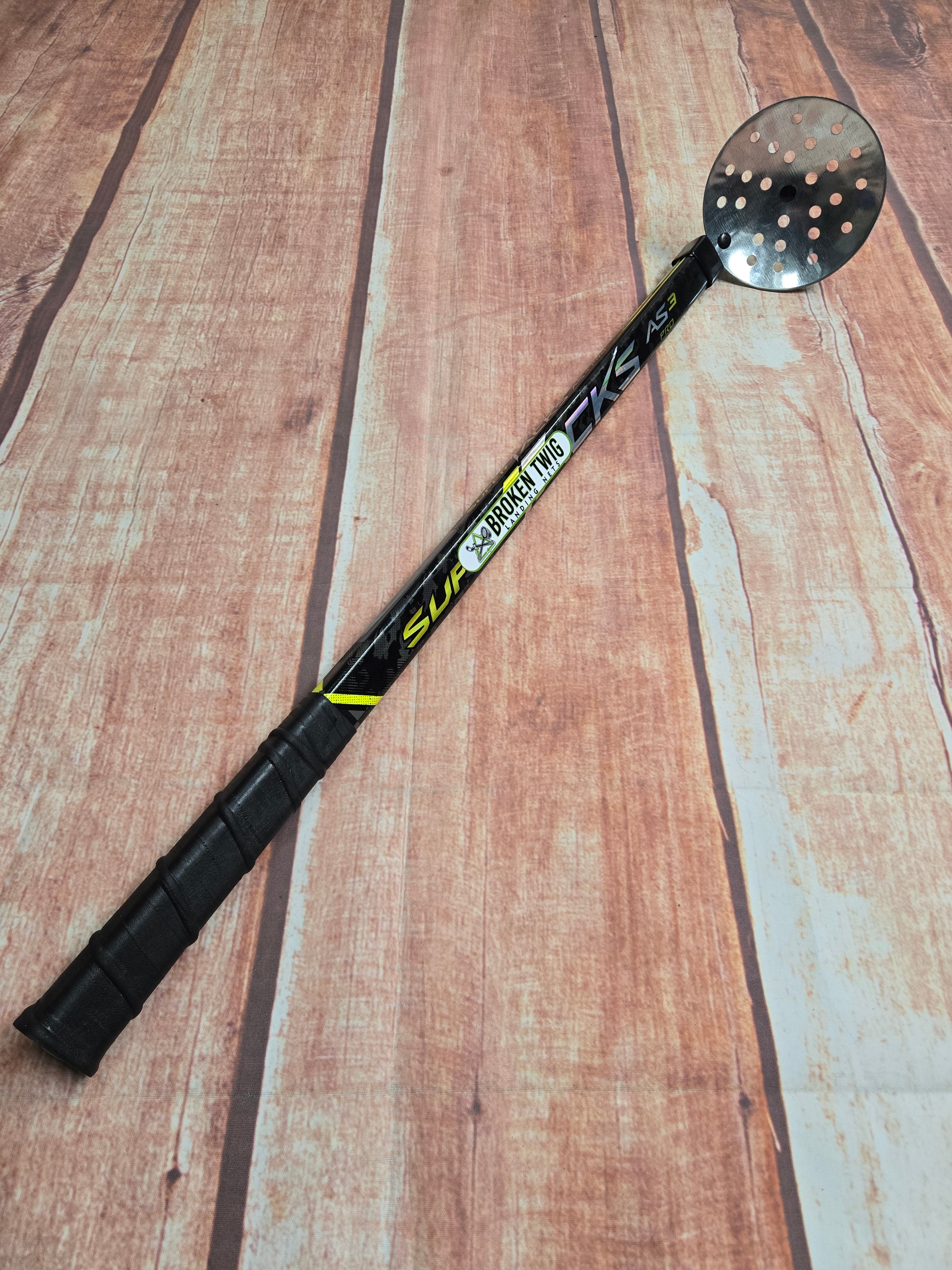 Five-Hole Ice Scoop (long) - CCM Stick