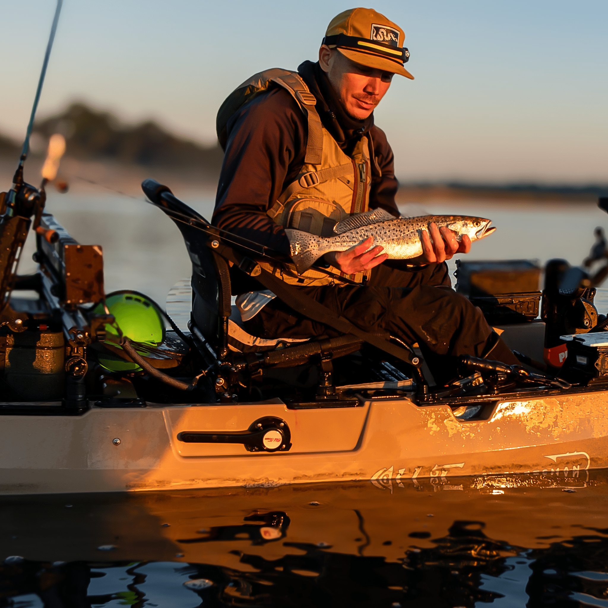 K,orD. ROPE HAT 25, Hats, Kayak, or Die™, Offwhite/Black Rope at Festive Water Paddlesports