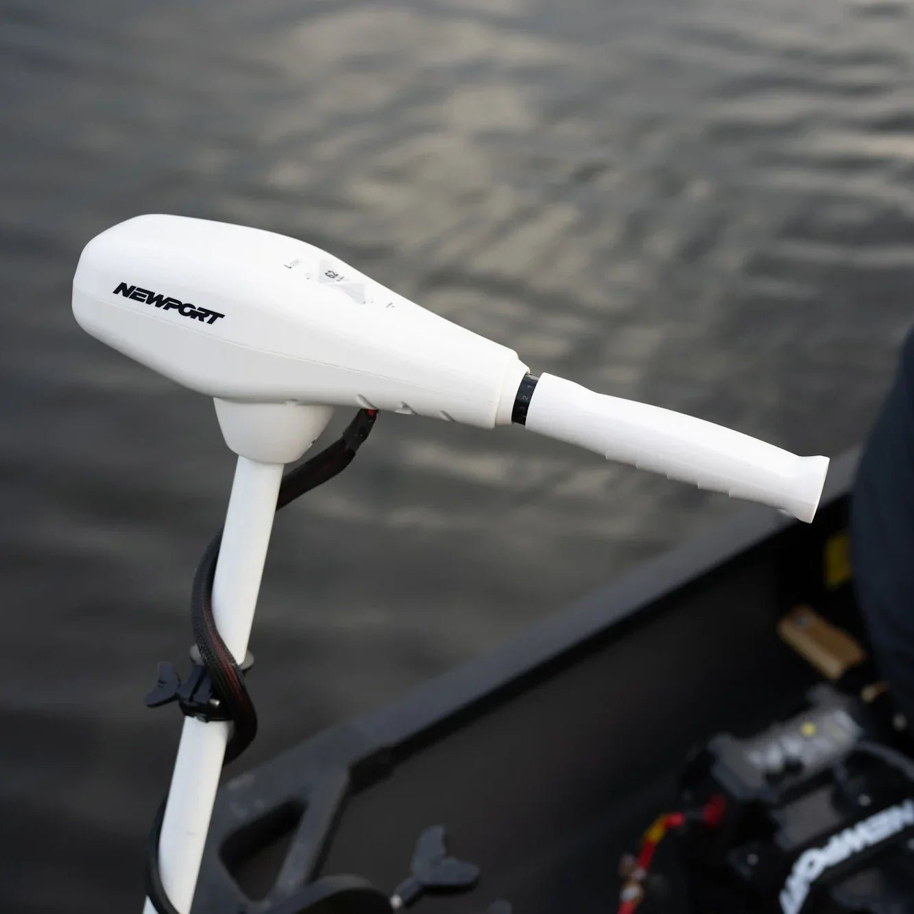 L Series Long Shaft Trolling Motor, Trolling Motor, Newport Wholesale, 62lb at Festive Water Paddlesports