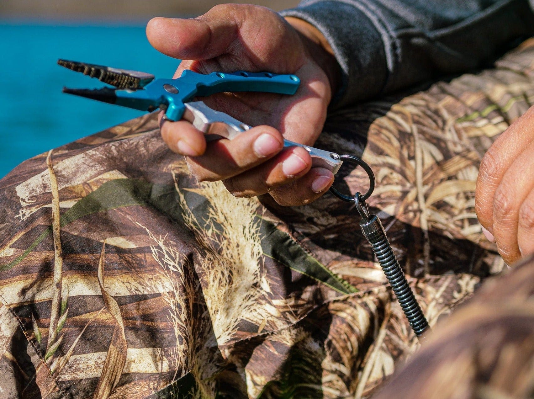 The Guardian™ Micro Series Leash, , Rogue Fishing Co., Split Ring, , at Festive Water Paddlesports