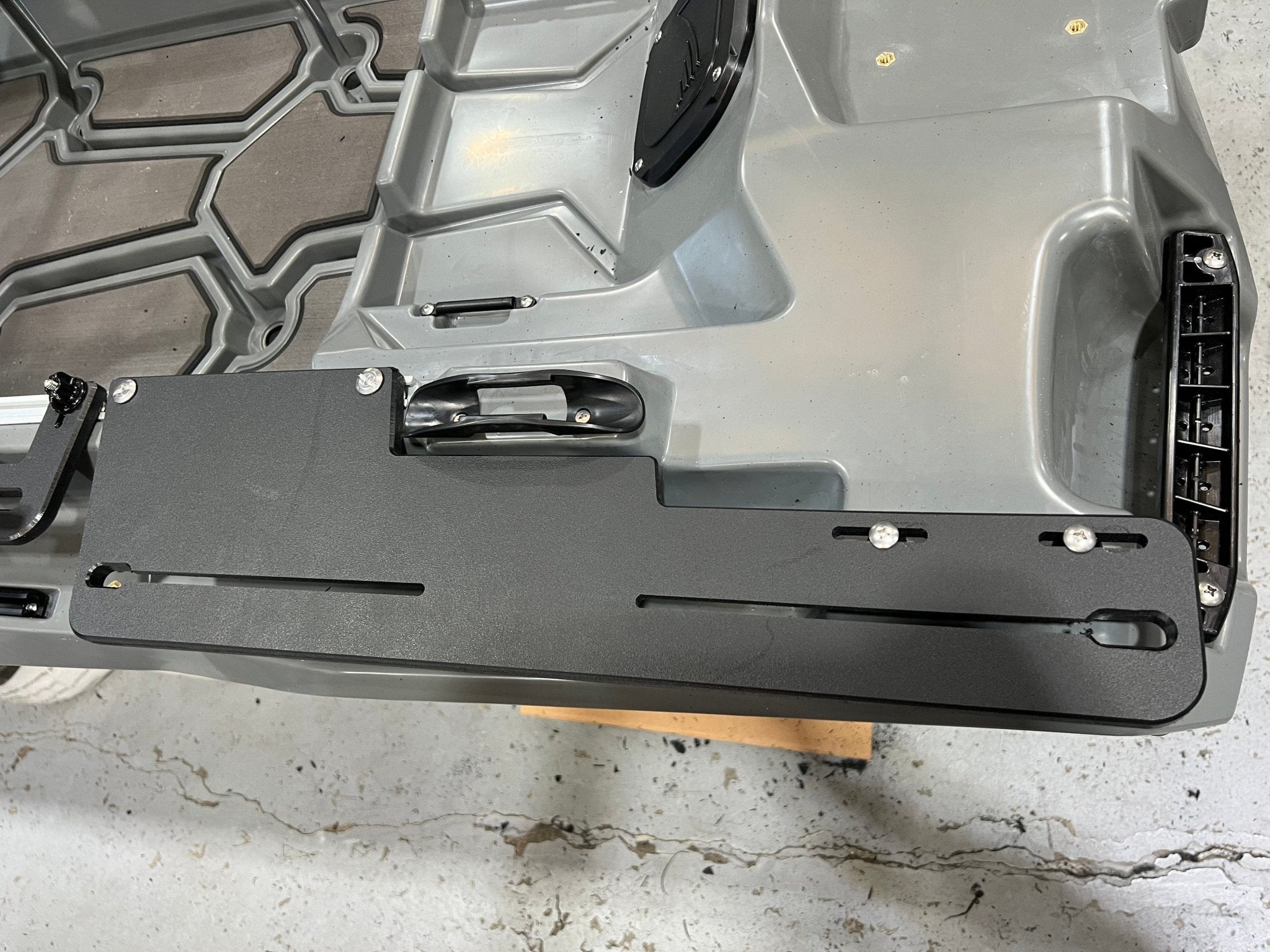 XTR 130 Mega Stern Plate, Kayak Accessories, One Objective, Left Side, , at Festive Water Paddlesports
