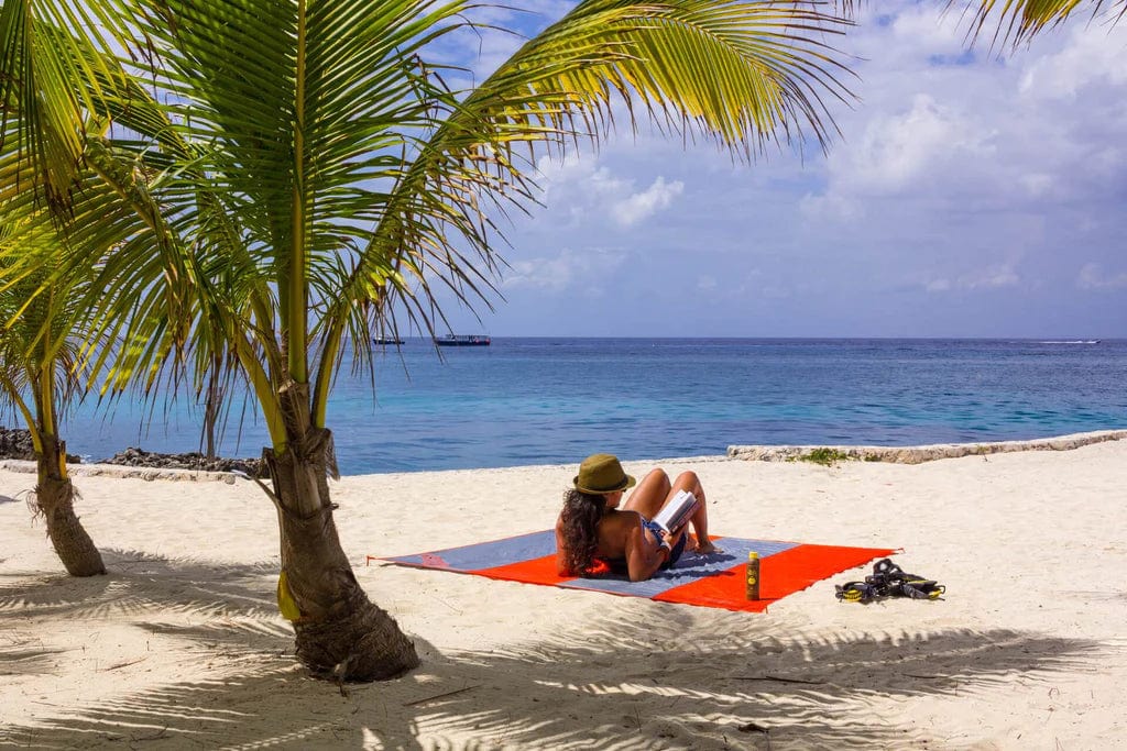 ENO Islander Blanket - Festive Water